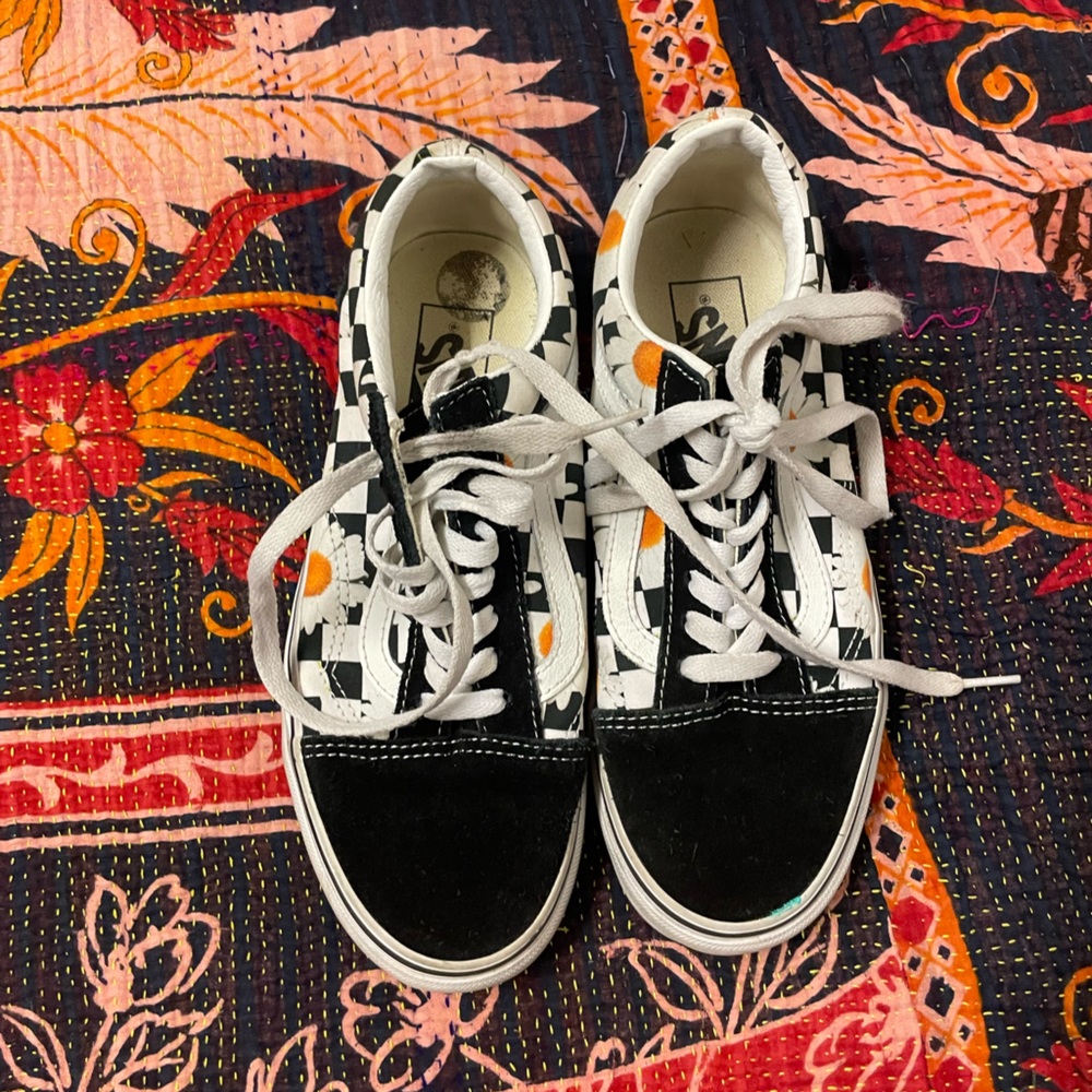 Floral vans